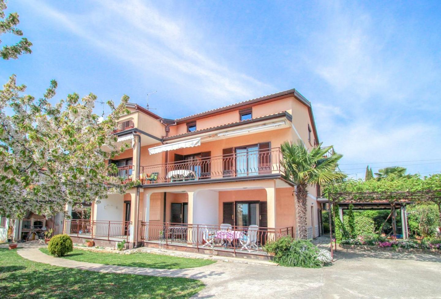 Apartments Maria Novigrad Istria Eksteriør bilde